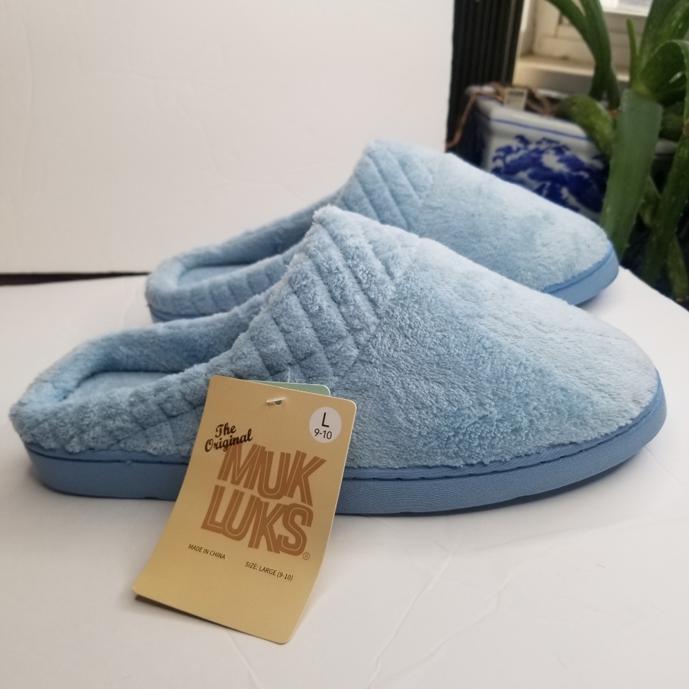 Women's MUK LUKS Slippers light blue SIZE large